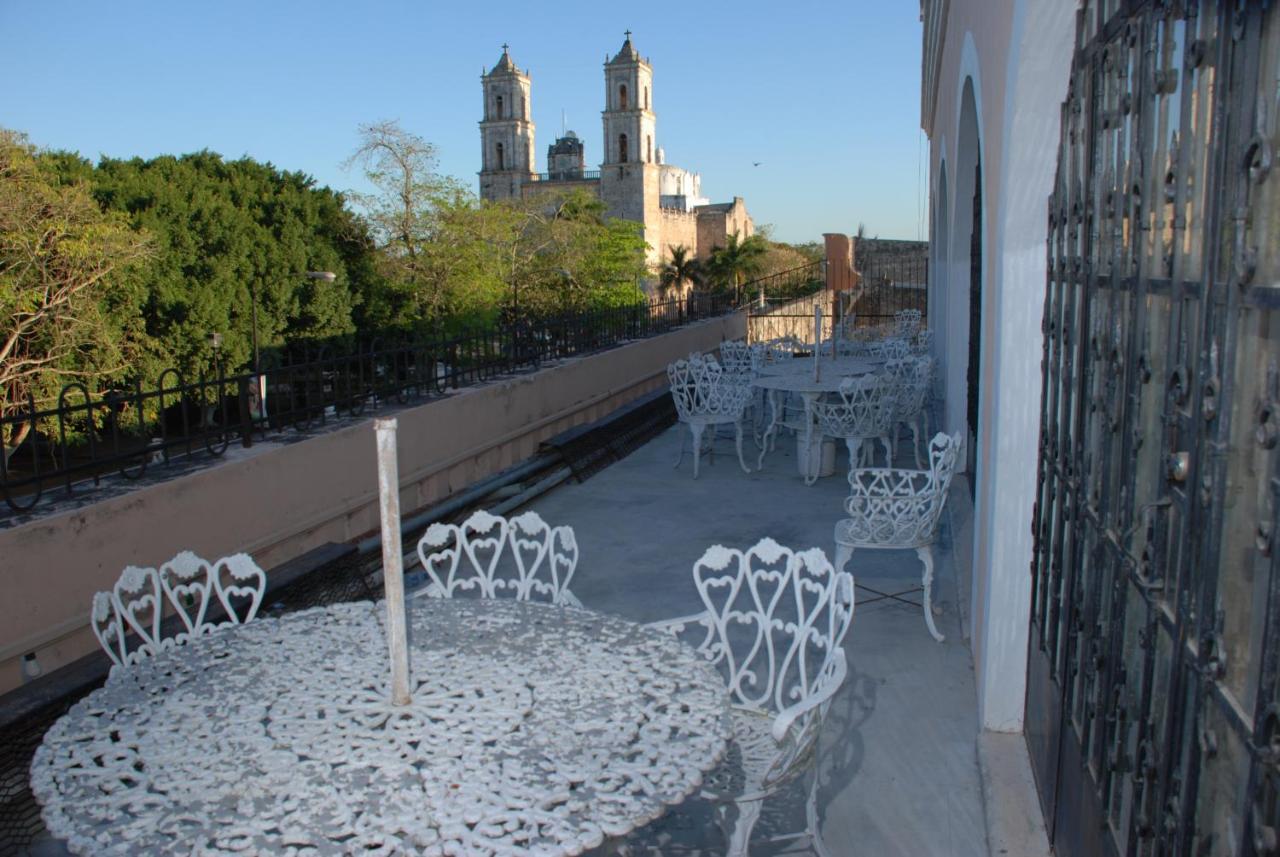 Hotel Maria De La Luz Valladolid  Kültér fotó